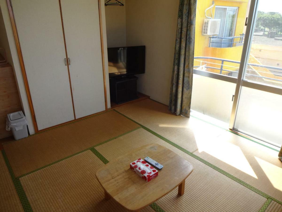 Pension Orange Box Miyakojima  Exterior photo